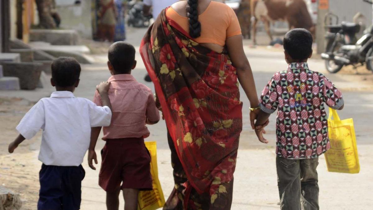 Banks, microfinance institutions told to not to deduct Gruha Lakshmi funds for loan dues