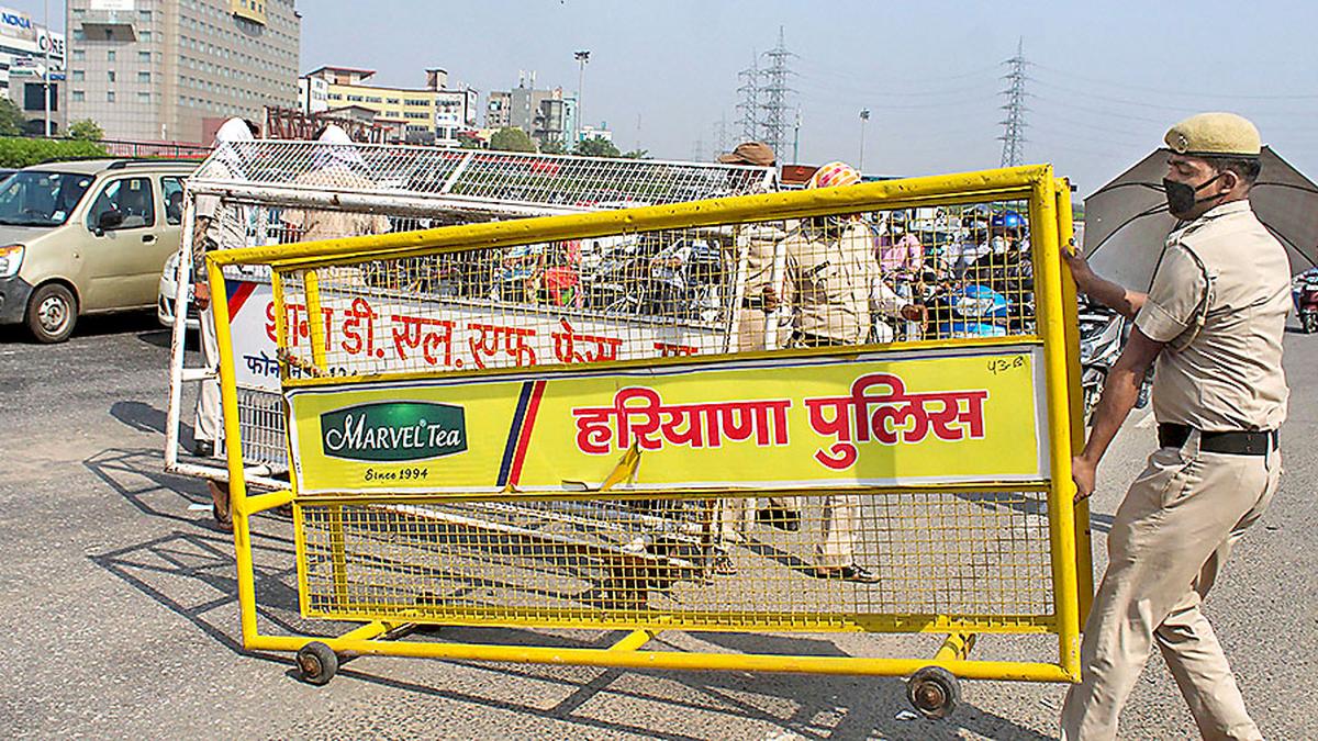 Gurugram police arrest 3 youths for performing car stunts on road