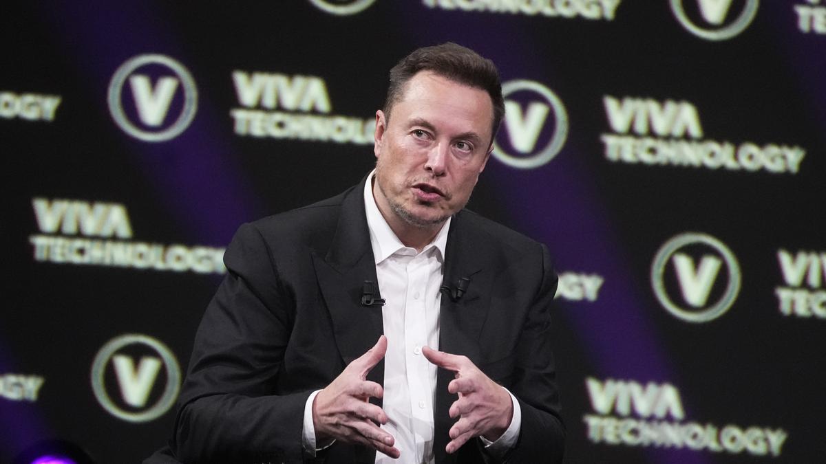 Elon Musk’s Twitter announces read limits