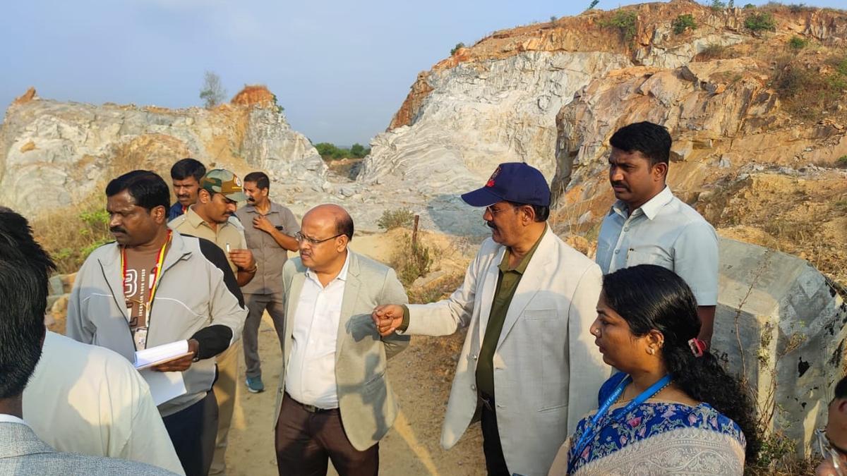 Upa Lokayukta to file suo motu case against stone quarries in Davangere