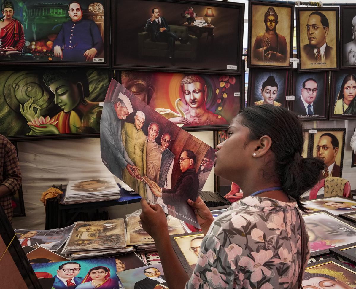 Thousands gather at Chaityabhumi to pay homage to Dr. B.R. Ambedkar