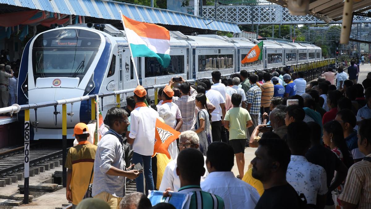 PM flags off Tirunelveli-Chennai Egmore Vande Bharat Express The