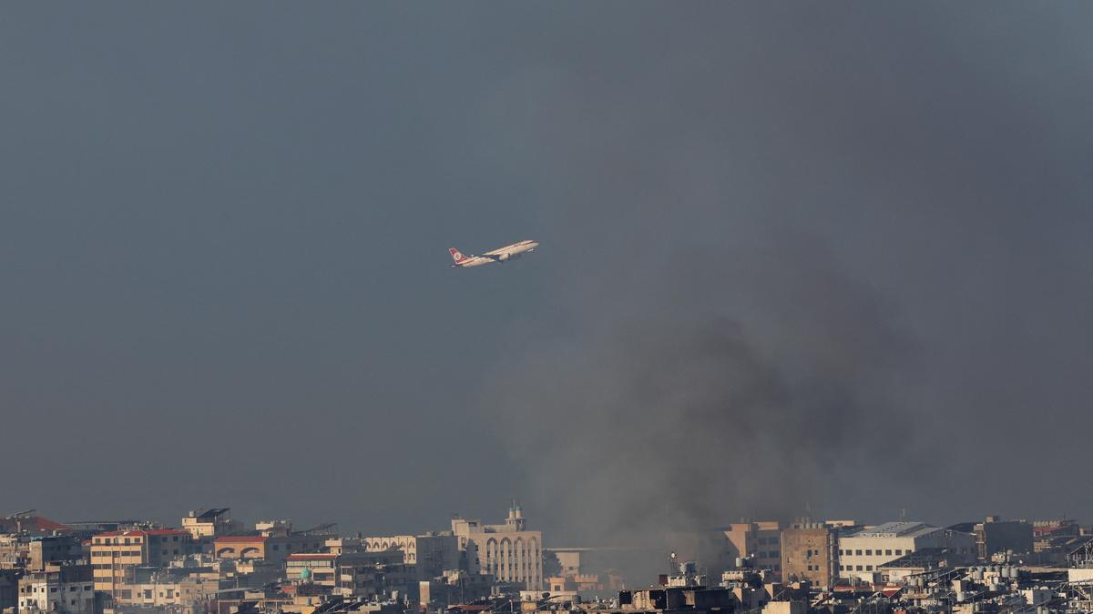 Israel Army announces new strikes targeting Hezbollah in east Lebanon