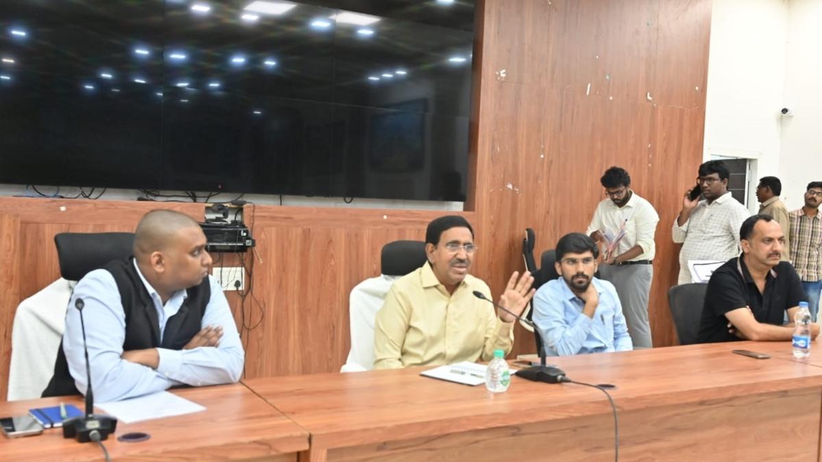 Amaravati built in 5,000 acre with Rs. 64,000 crore: MA&UD Minister