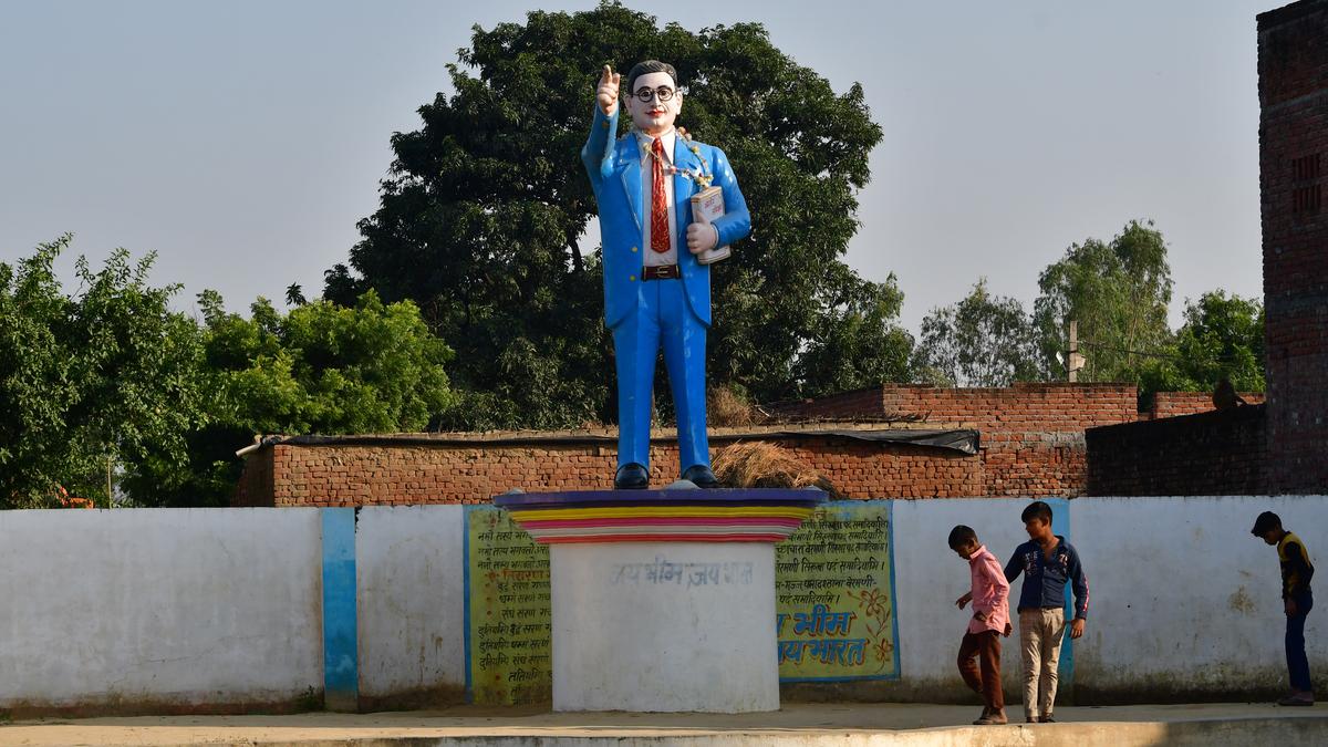 https://th-i.thgim.com/public/incoming/5chnhb/article68879794.ece/alternates/LANDSCAPE_1200/Statue_Ambedkar_Bareilly_12.jpg