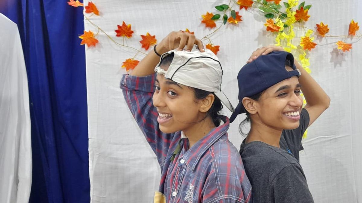 Shivamogga students stage Hugh Chesterman’s play ‘The Pie and the Tart’