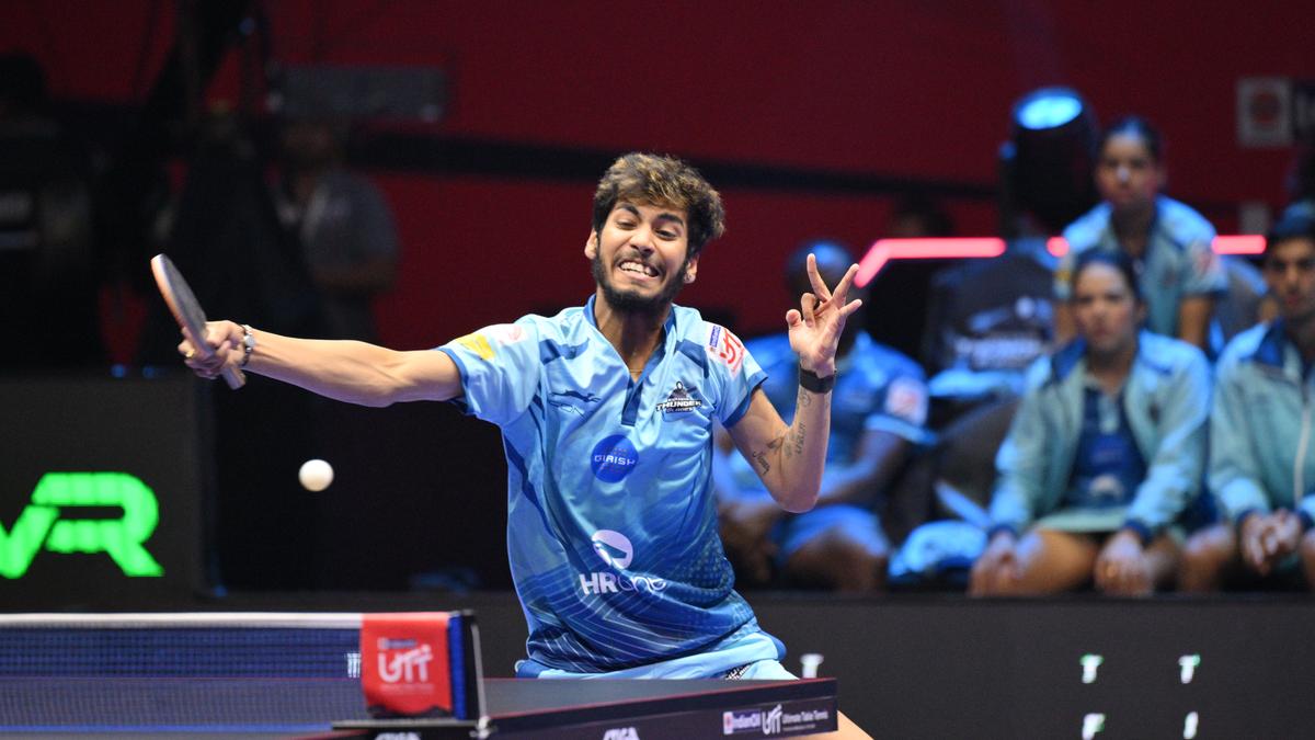 Kolkata ThunderBlades survives another day
