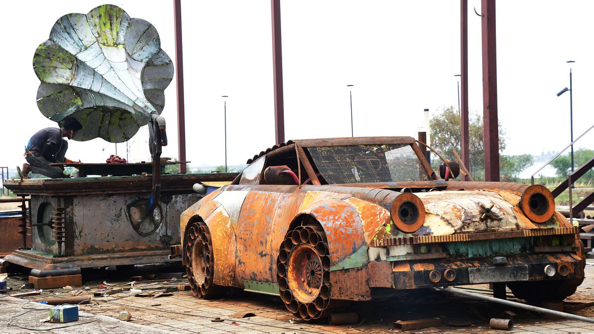 Scrap turns into sculptures at Coimbatore’s Periyakulam