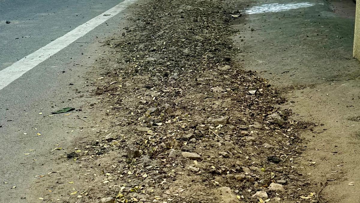 Utility work debris constricts pedestrian space on Samson Saroja Street in Chennai
Premium
