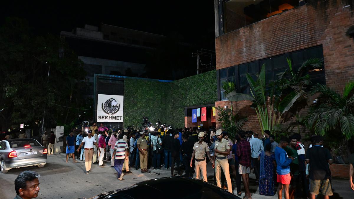 Probe into Sekhmet Club ceiling collapse begins; Phase II work is not the cause: CMRL
