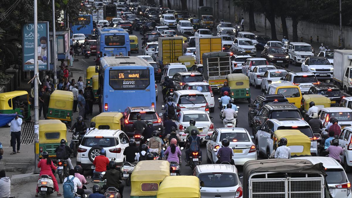Office commute times nearly identical in Bengaluru, Hyderabad: report