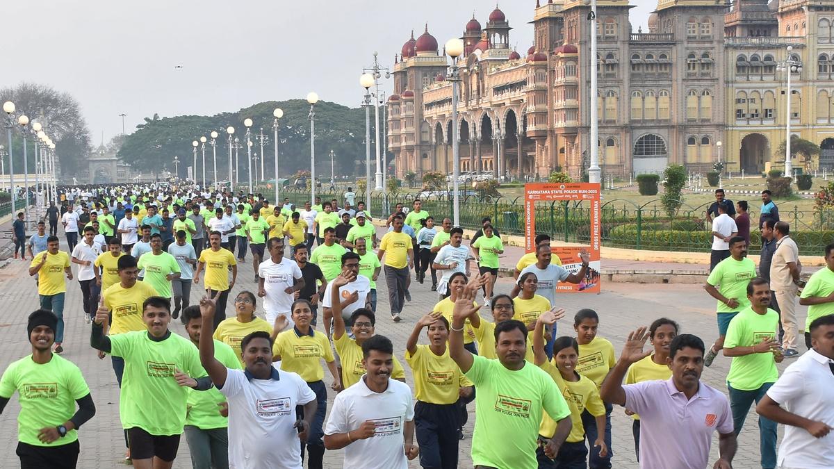 Over 9,000 participants take part in Karnataka State Police Run 2025 in Mysuru