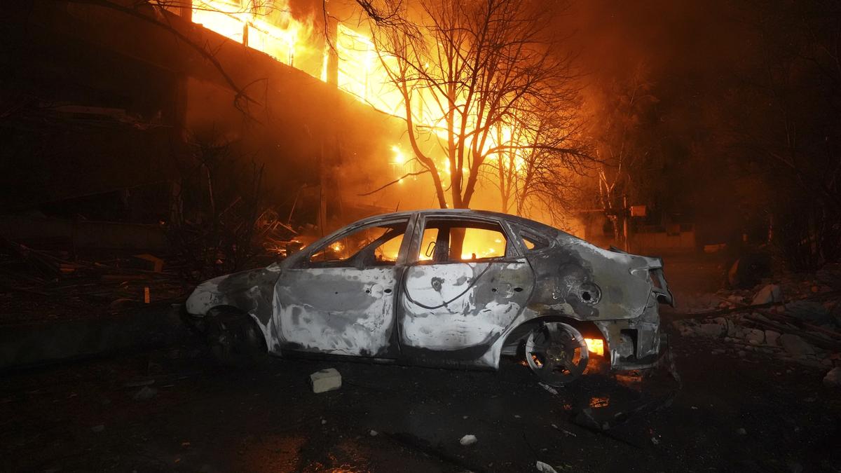 Russian attacks kill 3 as drones hit Kharkiv amid stalled peace talks