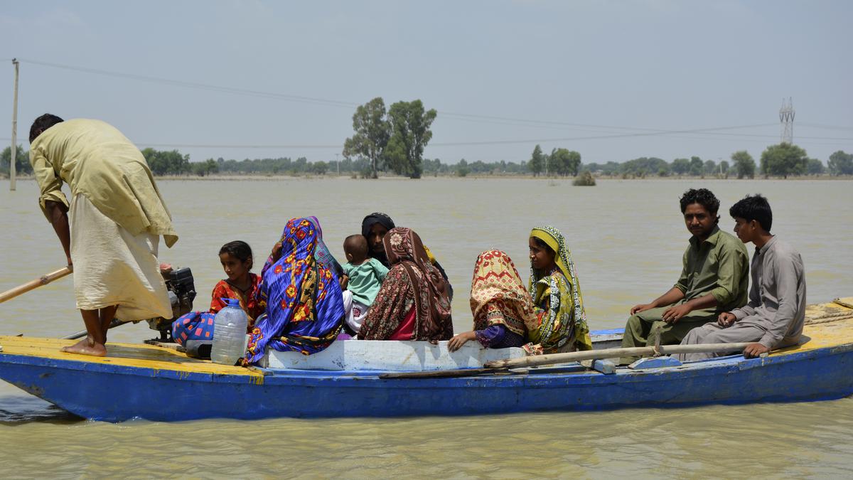 Pakistan PM Sharif thanks Modi for concern over losses caused by massive floods