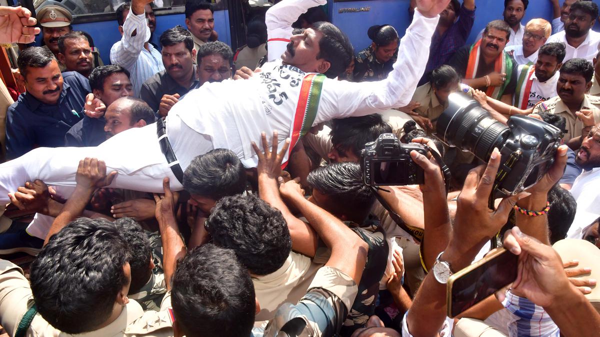 Congress leaders taken into custody during ‘Chalo Raj Bhavan’ protest in Vijayawada