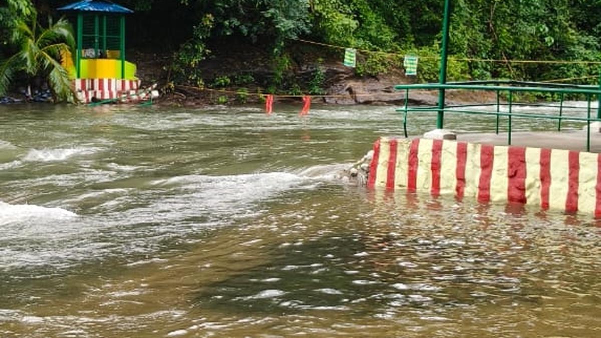 Heavy downpour soaks Kanniyakumari district