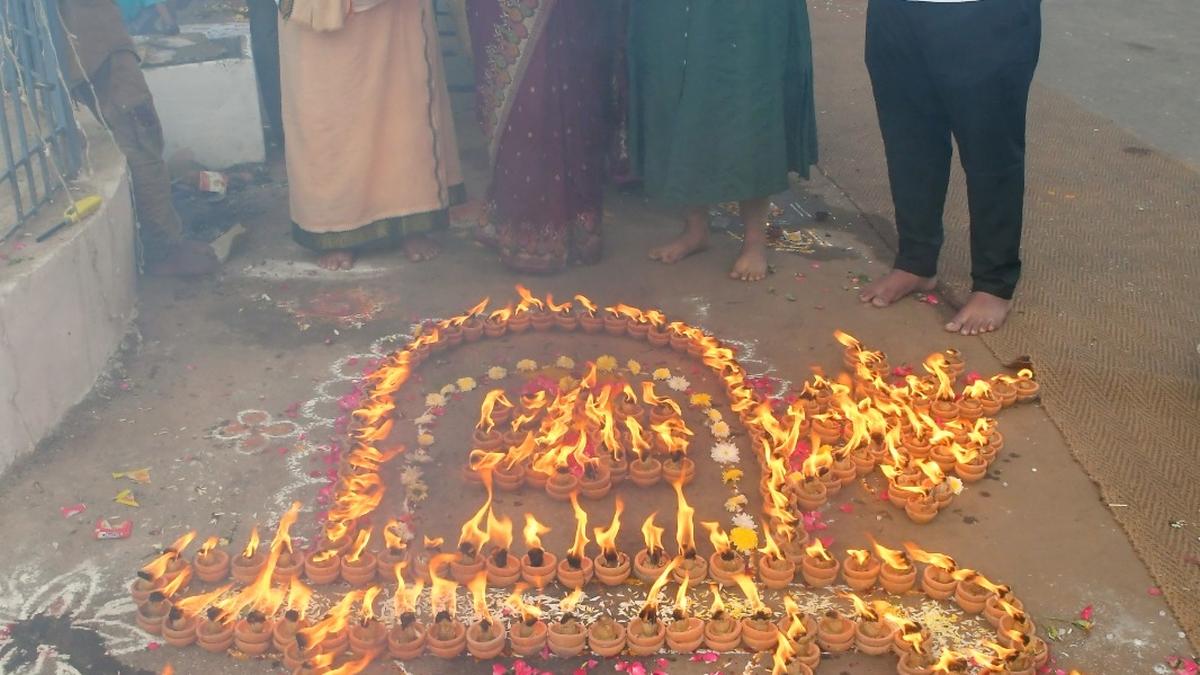 Karthika Masam festivities begin on a grand note at Srisailam temple
