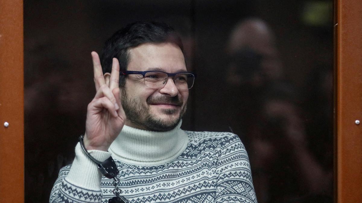 Kremlin critic Yashin loses appeal in widening crackdown