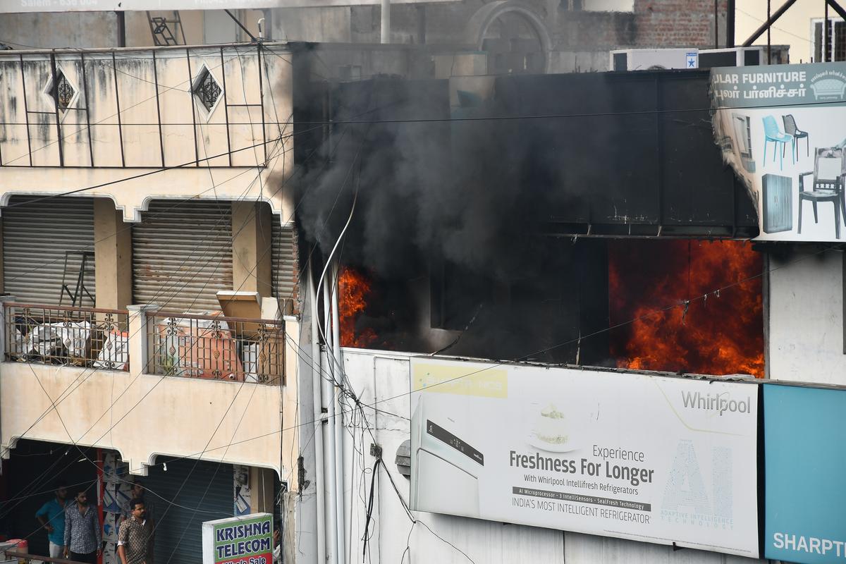 Fire at home appliances godown in Salem