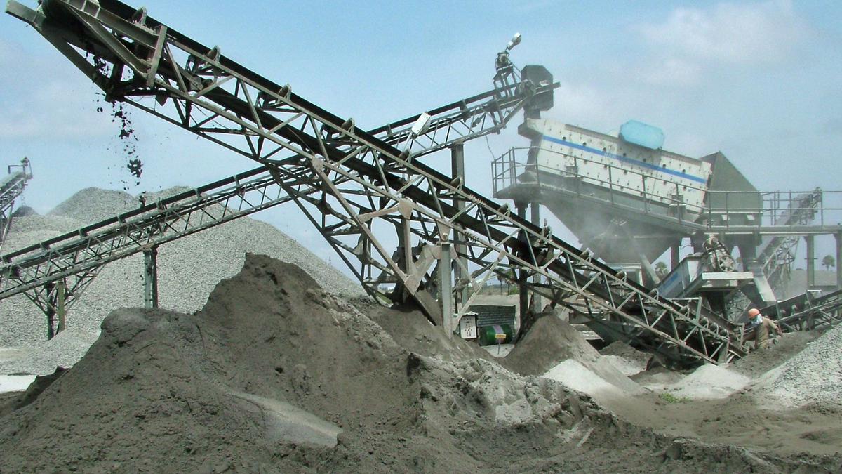 Prices of manufactured sand plummets in Tiruchi