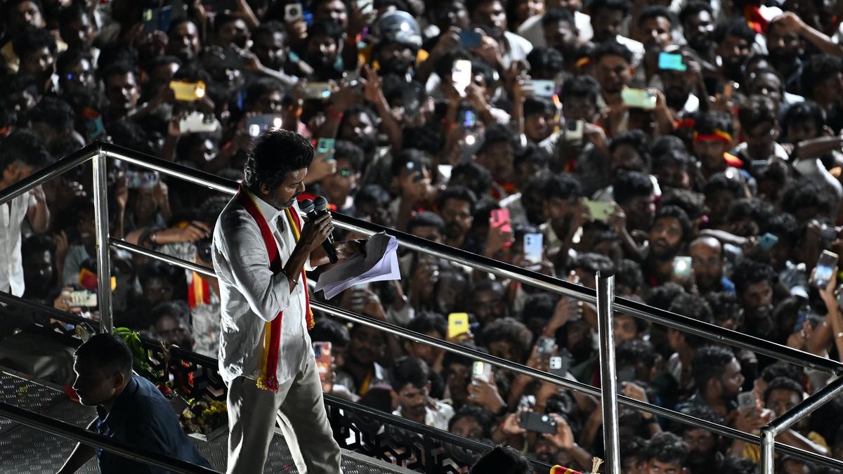 In stampede cases, police must prove ‘gross’ criminal negligence directly endangered human life, according to court verdicts