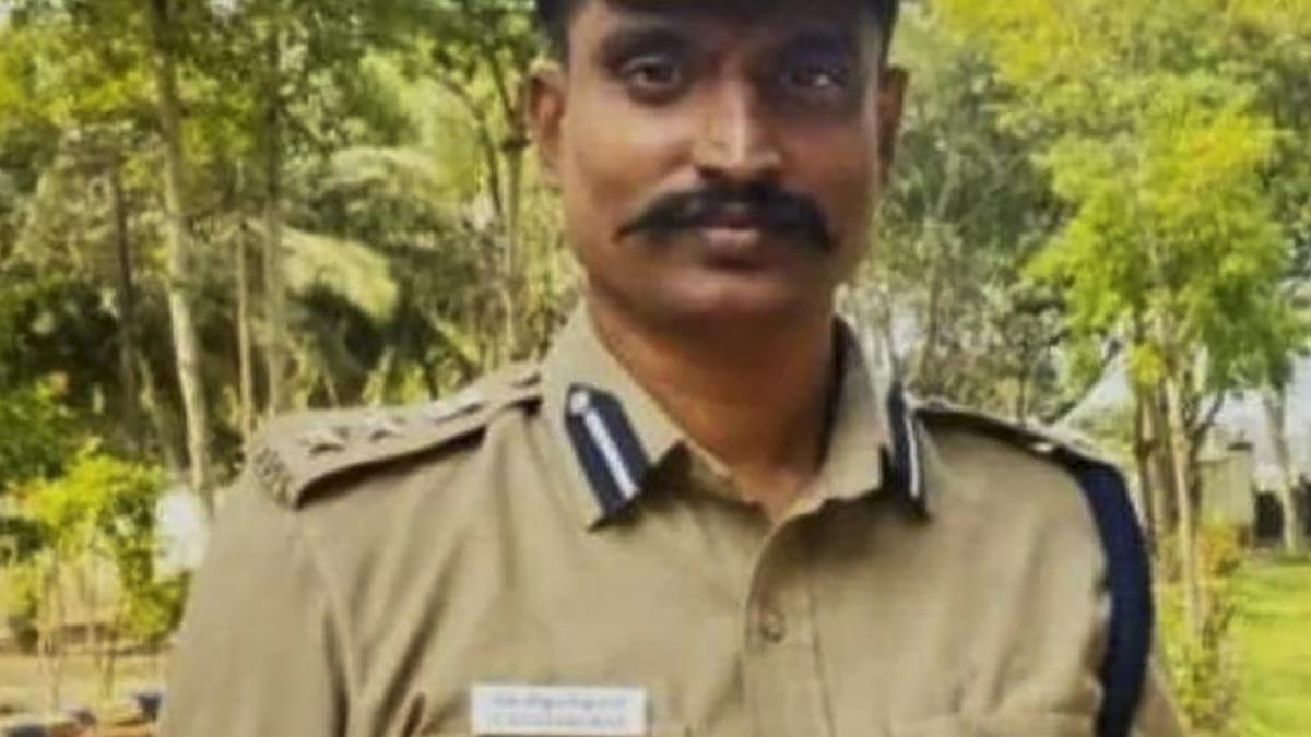 Senior officers remember Vijayakumar as an efficient, self-made policeman