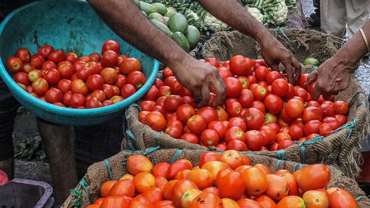 Vegetable prices soar in West Bengal, State government intervenes