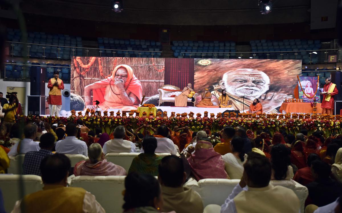 A view of the gathering at the Hindu Rashtra Sammelan in New Delhi.