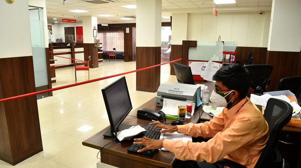 Data | Automation crushes bank hirings for clerical jobs, officers unaffected