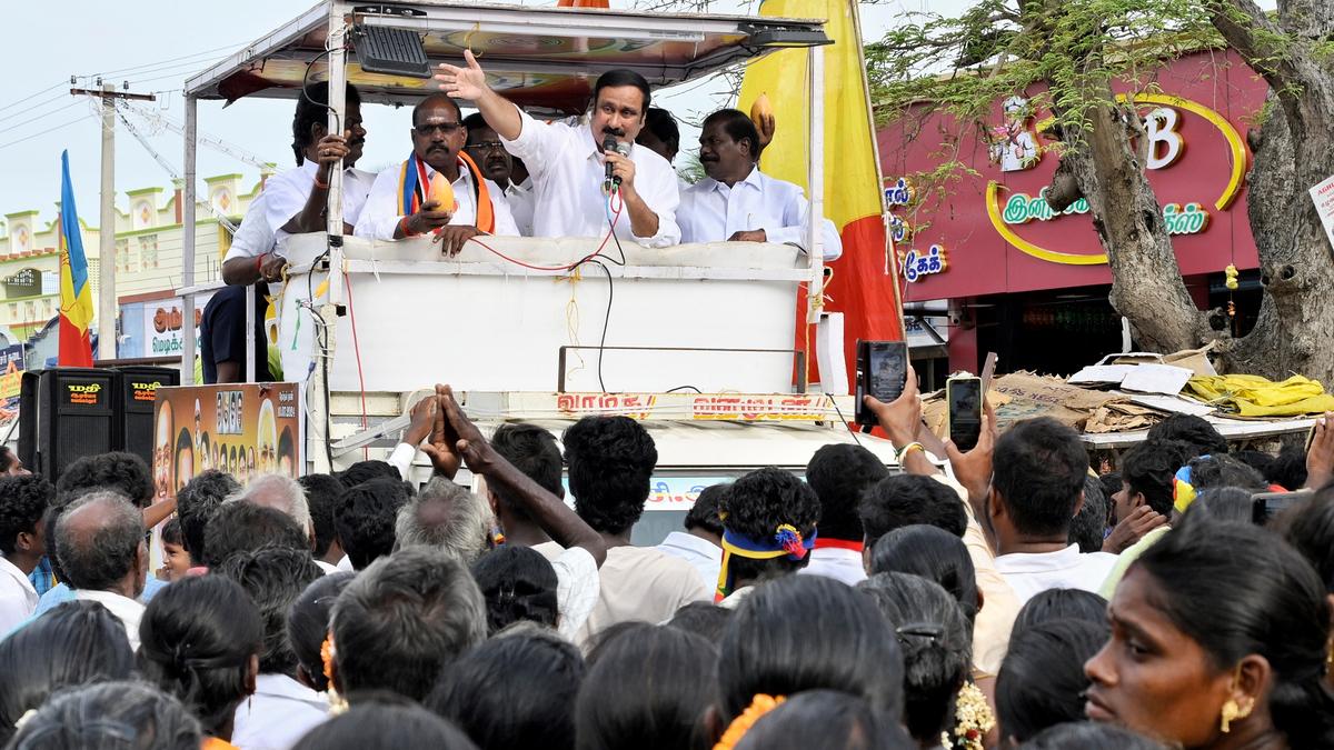 Vikravandi bypoll | PMK complains of cash distribution to voters