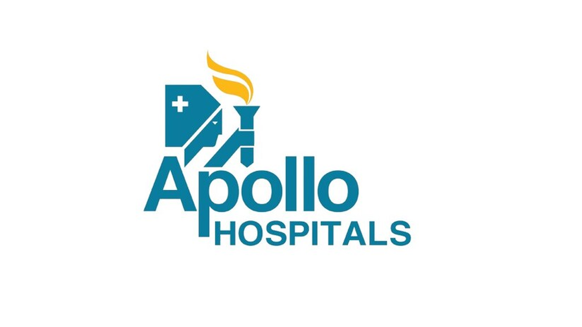 Apollo Hospitals Chennai Performs World’s First Robotic Cancer Surgery for Lymph Node Removal Using Hugo RAS Platform via Lateral Approach