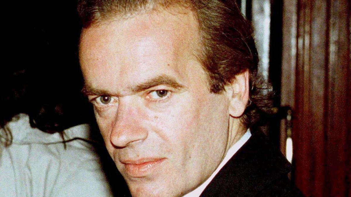 Martin Amis, British writer of dark comedic novels, dies at 73: NYT