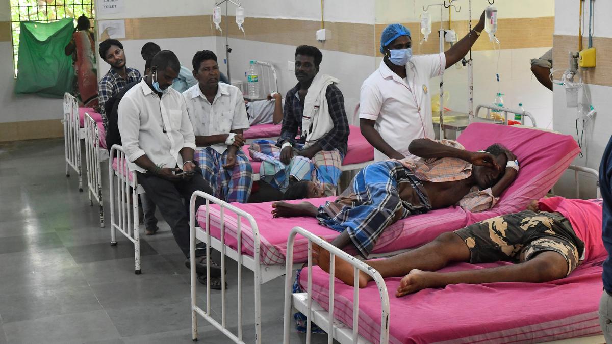 Spurious liquor deaths in Tamil Nadu | CM Stalin seeks weekly report on action against illicit liquor