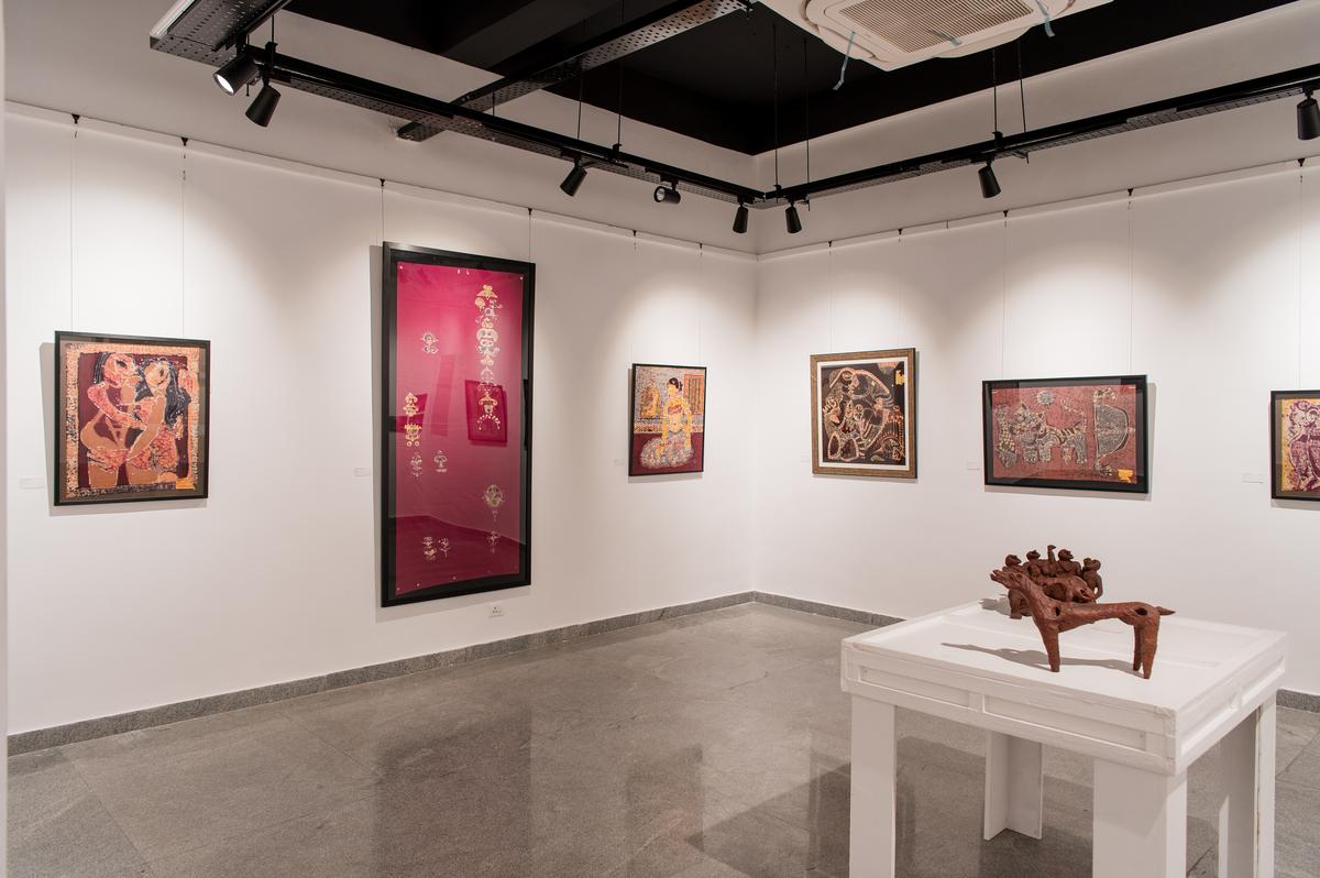 Batiks at Cholamandal exhibition