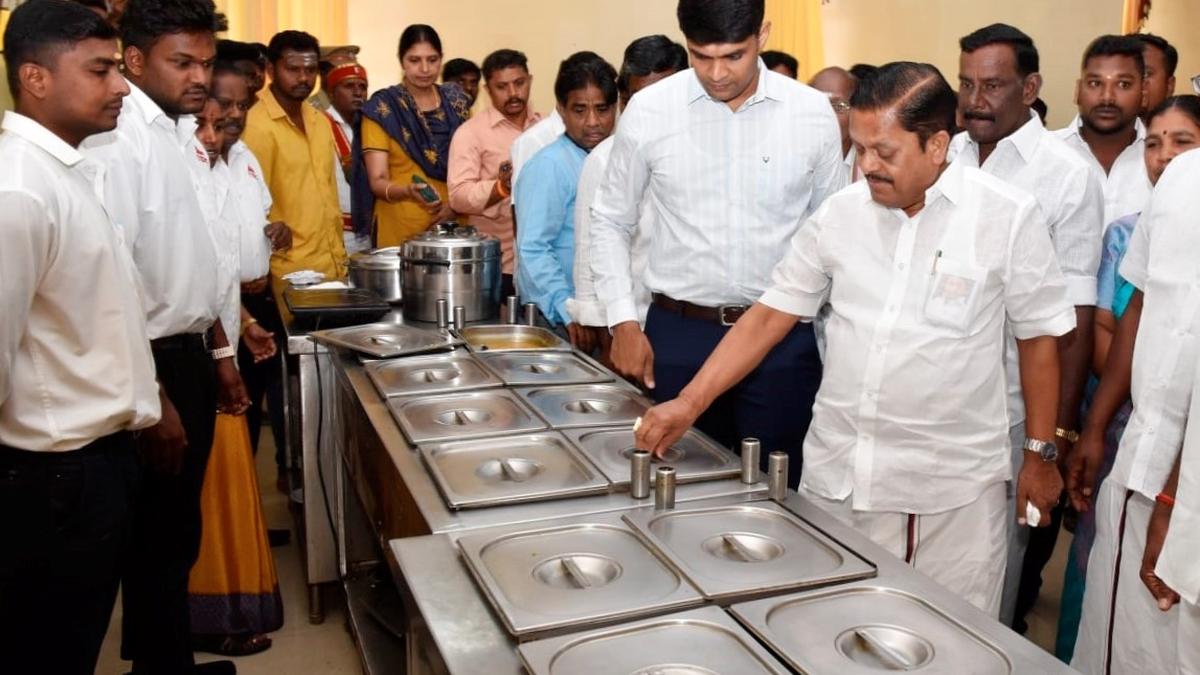 Boat house to be renovated in Yercaud, says Minister