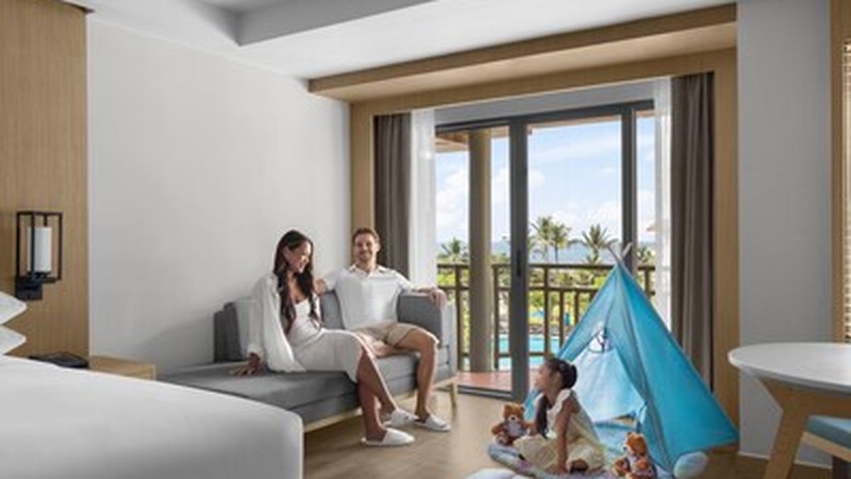 Multi-Award Winning Phuket Marriott Resort & Spa, Merlin Beach: Voted Top 3 Best Family Resort