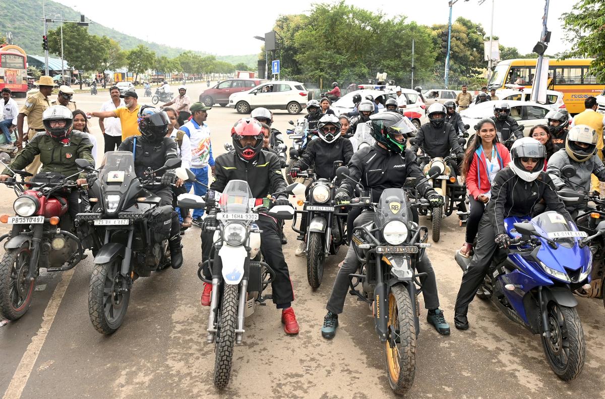 Nasha Mukt Bharat Abhiyan: 3-day Bandipur to Bidar bike rally flagged off -  The Hindu