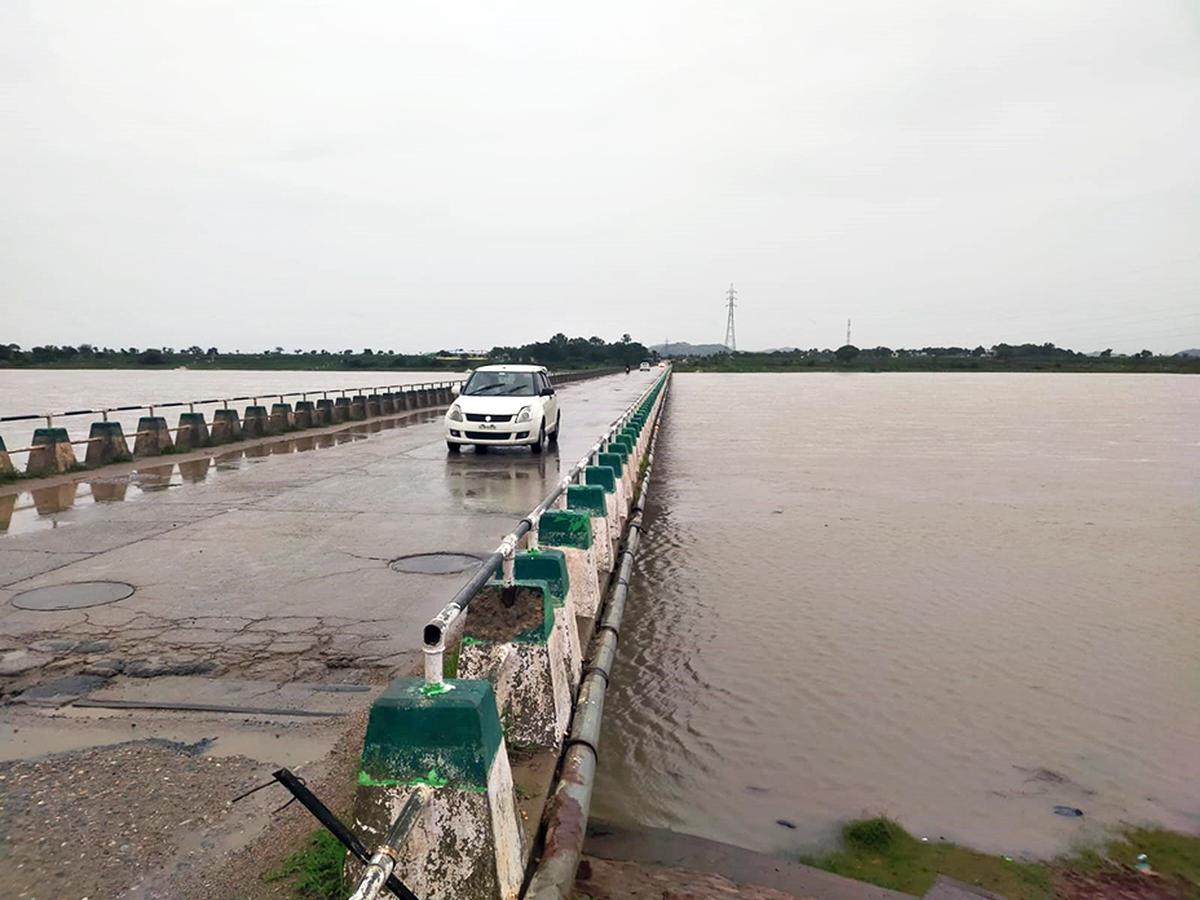 Boy, minor girl killed in Bagalkot in suspected case of honour crime