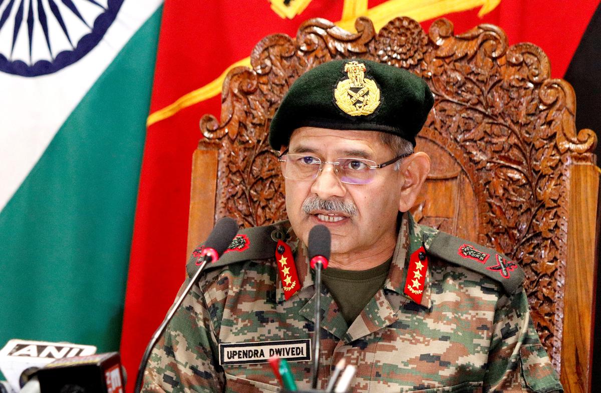 300 terrorists active in J&K: Army commander