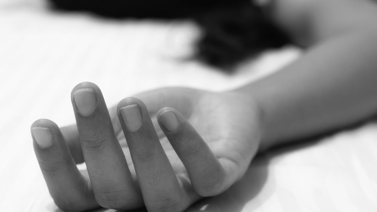Charred body of 20-year-old college girl found at her home in Odisha