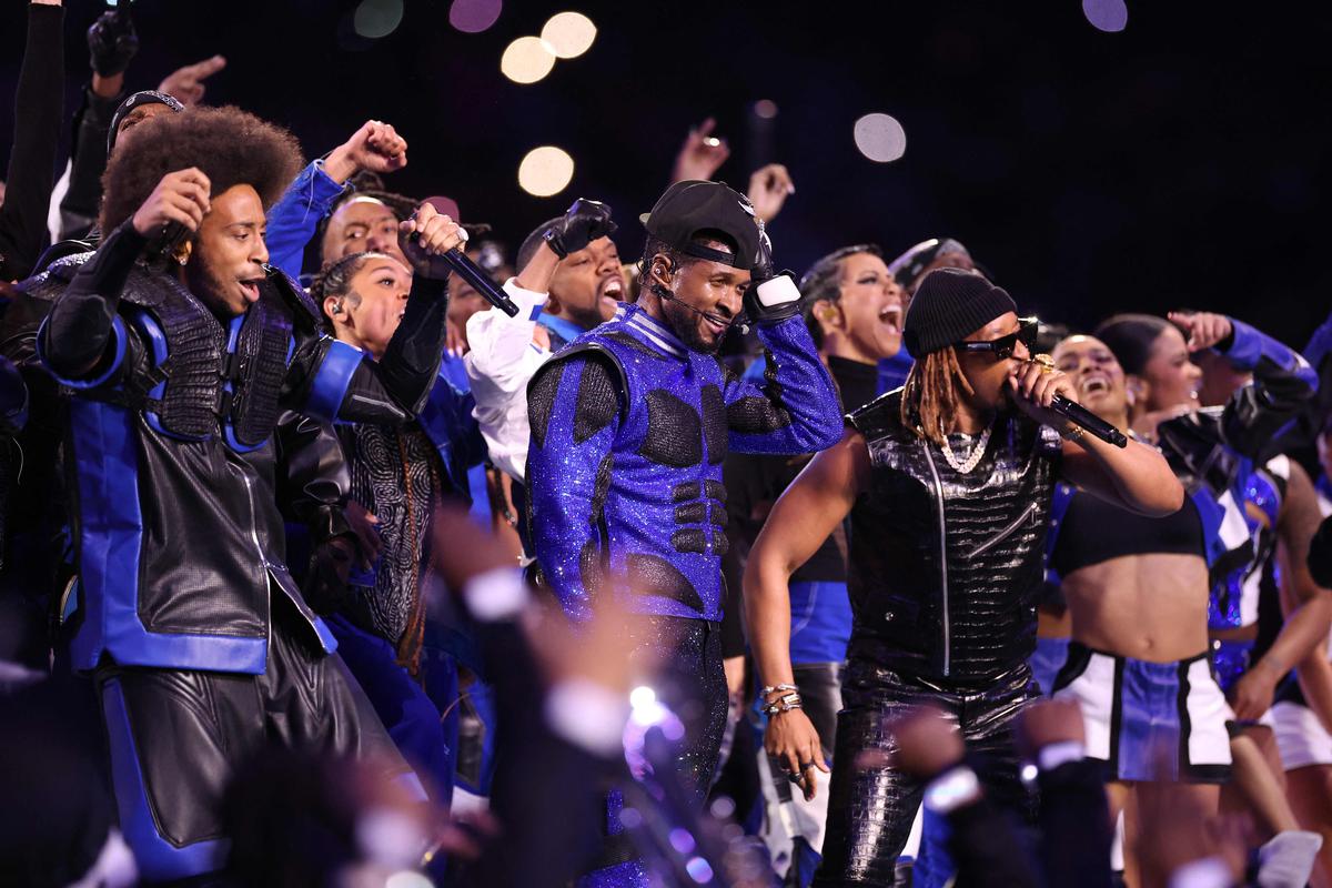 Super Bowl 2024: Usher shines at a star-studded halftime show - The Hindu