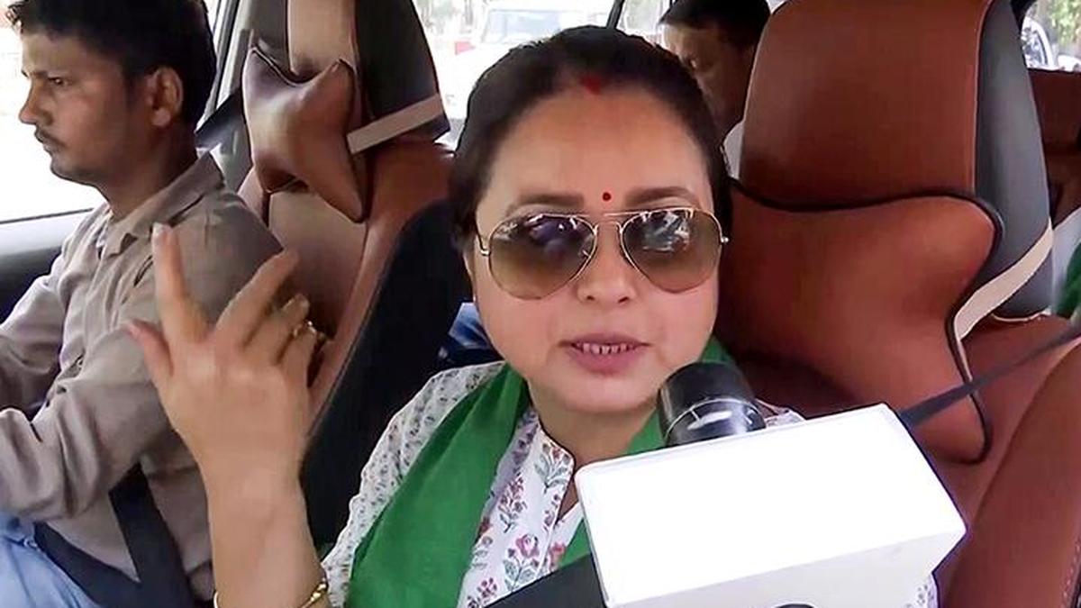 Quitting politics and disowning my family: Lalu's daughter Rohini after RJD faces defeat in Bihar