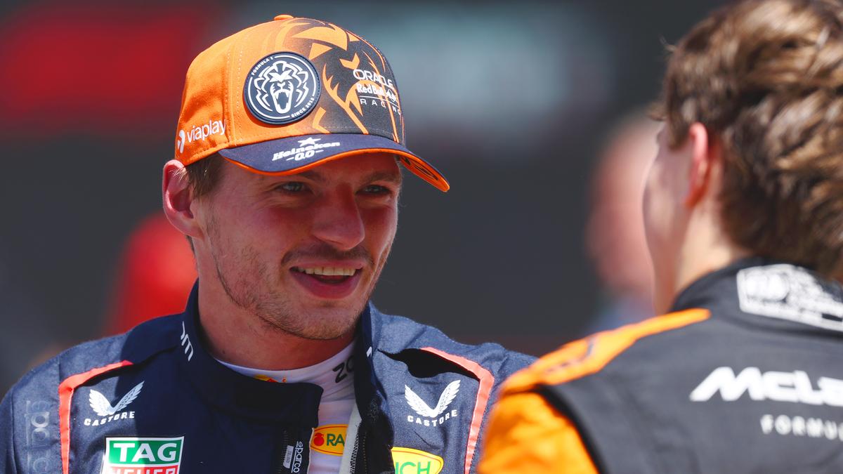 Max Verstappen resists Norris attack to win Austrian GP sprint race