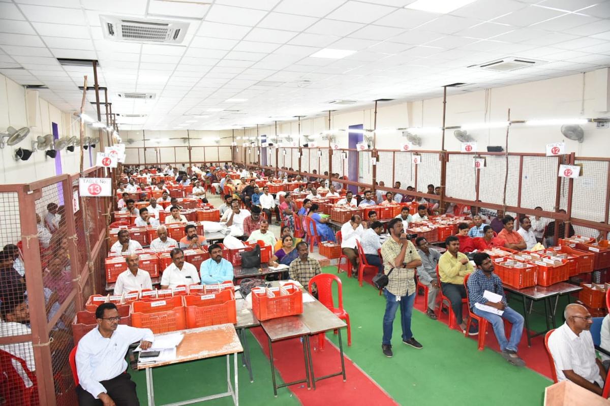 Arrangements complete for MLC votes counting at JNTU Anantapur - The Hindu