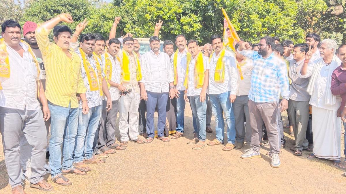 TDP plans to mobilise 50,000 people for Naidu’s roadshow in Rajam