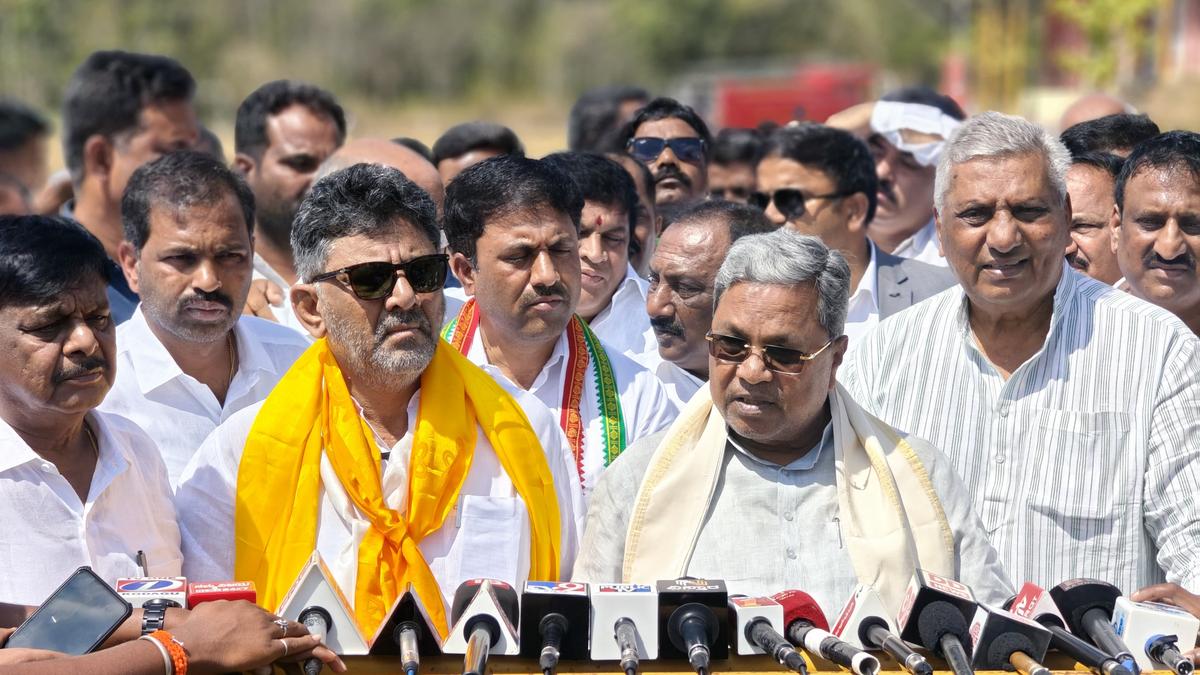 CESC MD suspended after motors fail at launch of lift irrigation project by Karnataka CM