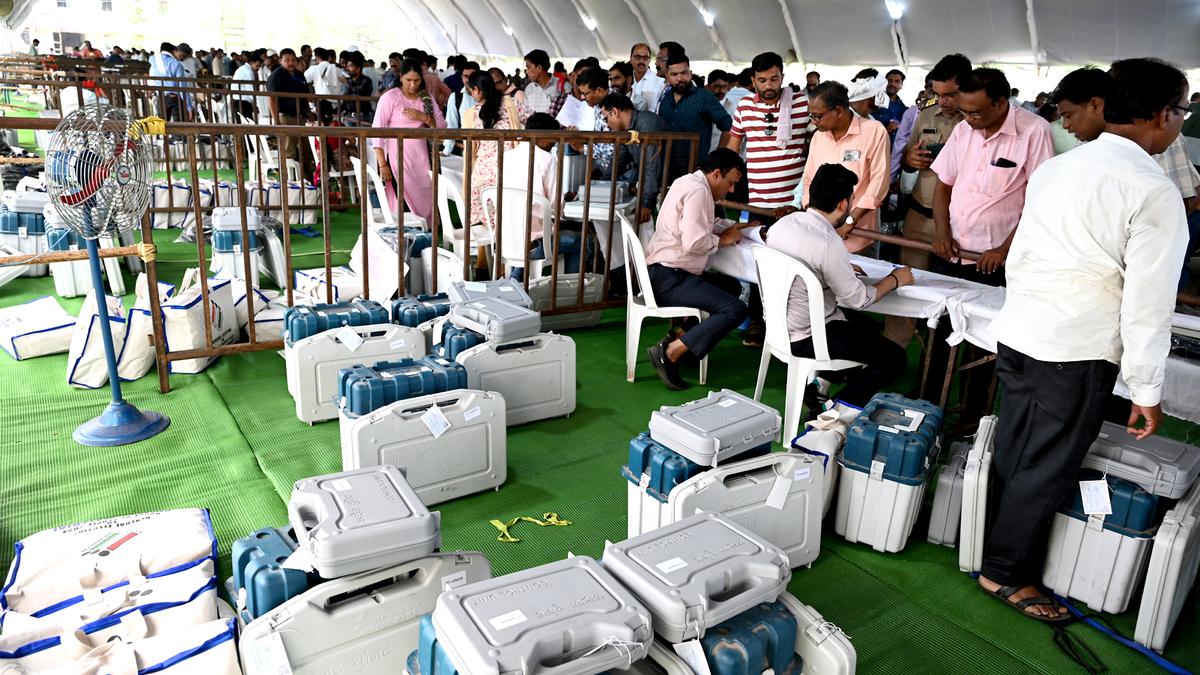Voting begins in five Lok Sabha constituencies in Maharashtra in first phase
