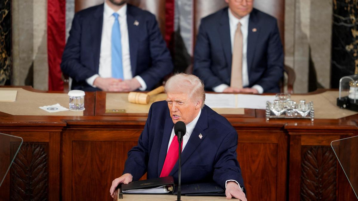 Trump beats Bill Clinton’s record for longest State of the Union speech