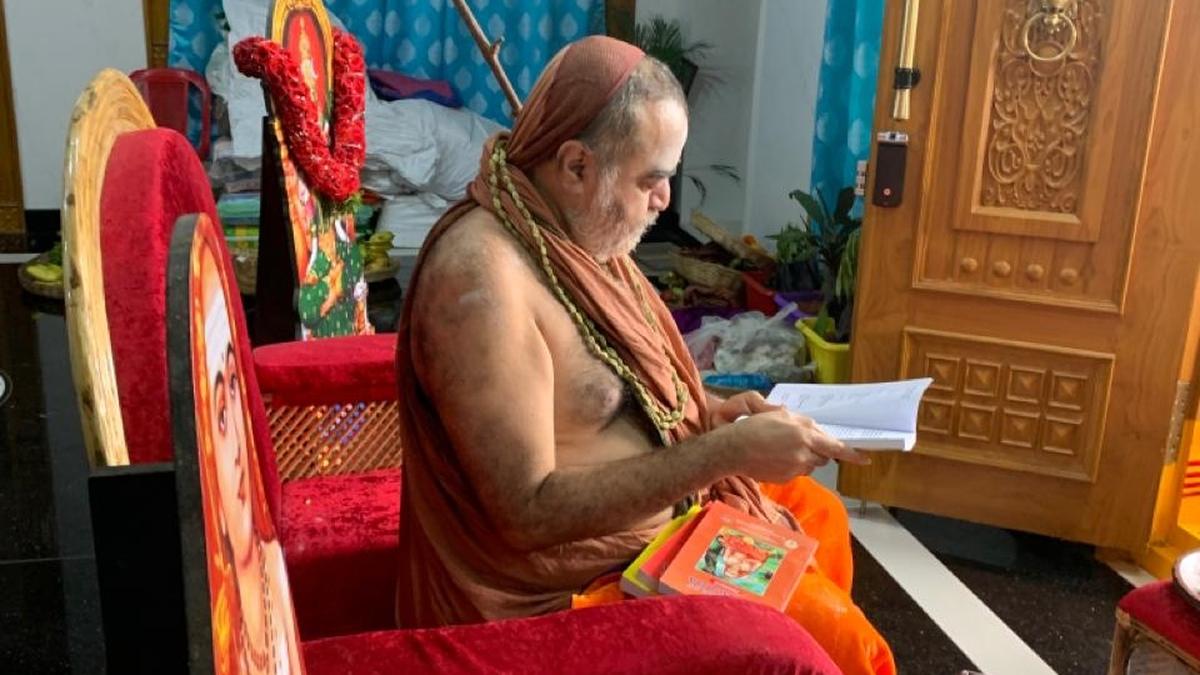 Kanchi mutt plans model schools in Andhra Pradesh