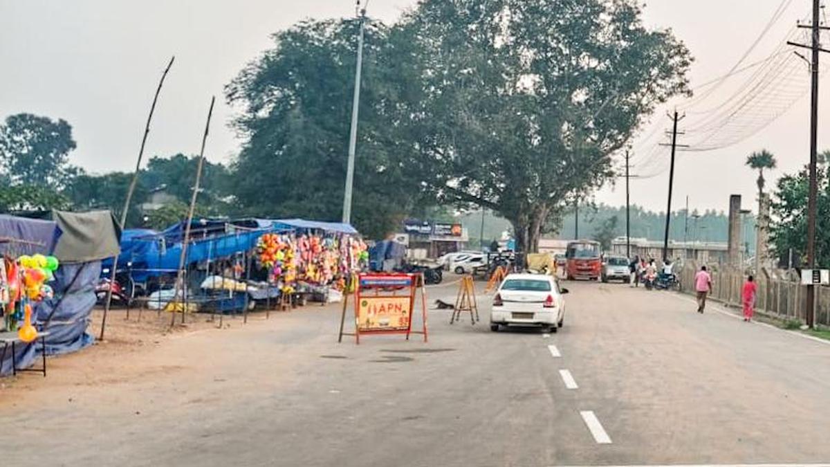Encroachments in front of Gangaikondacholapuram temple raises concern among conservationists